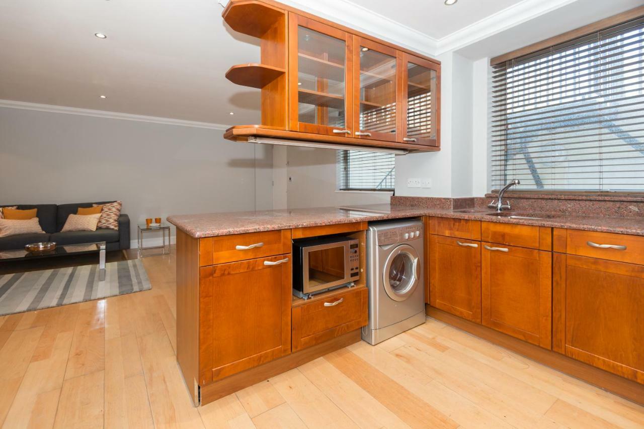 One Bedroom Hyde Park Apartment London Exterior foto